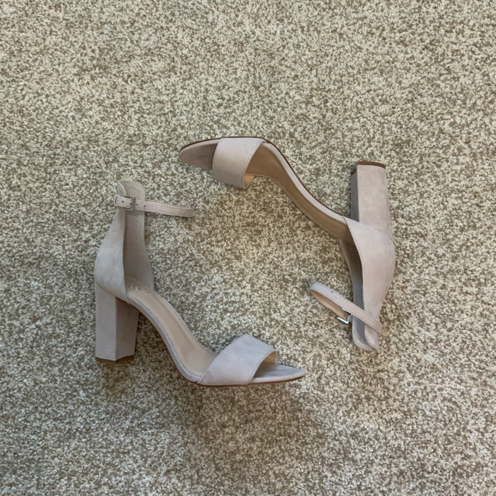 Vince Camuto heels